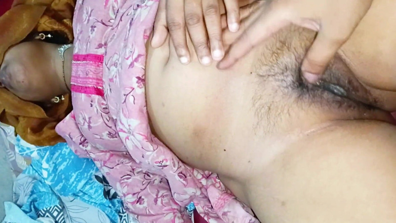 Sexy_girl_nehu: Indyjski Bhabhi cipki palcowania orgazm squirting wideo z czystym hindi...