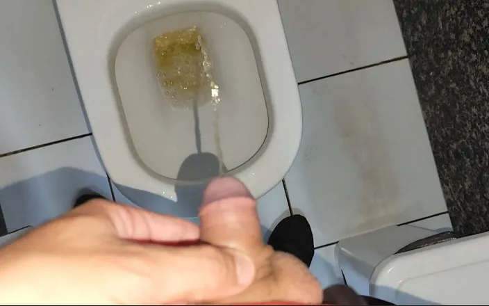 Straight Daddy Club: Golden Rain in the Morning in the Locker Room at...