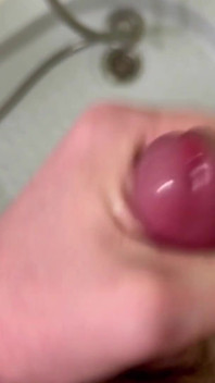 Masturbation and a Big Cumshot in a Public Shower