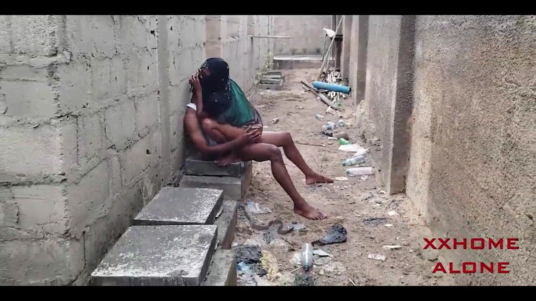 Home Alone: Velké přírodní kozy šukají kdekoli