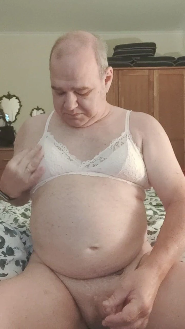 Otto: Vacuum Cleaner Fucker Bh