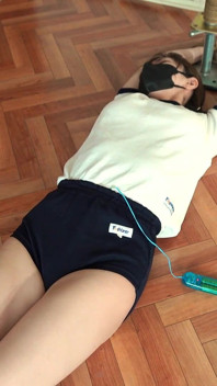 คลิตอริสถูกเก็บไว้อย่างน่าสงสัย, ชักว่าวต่อไป