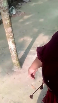 Village Girl's Bathing Video