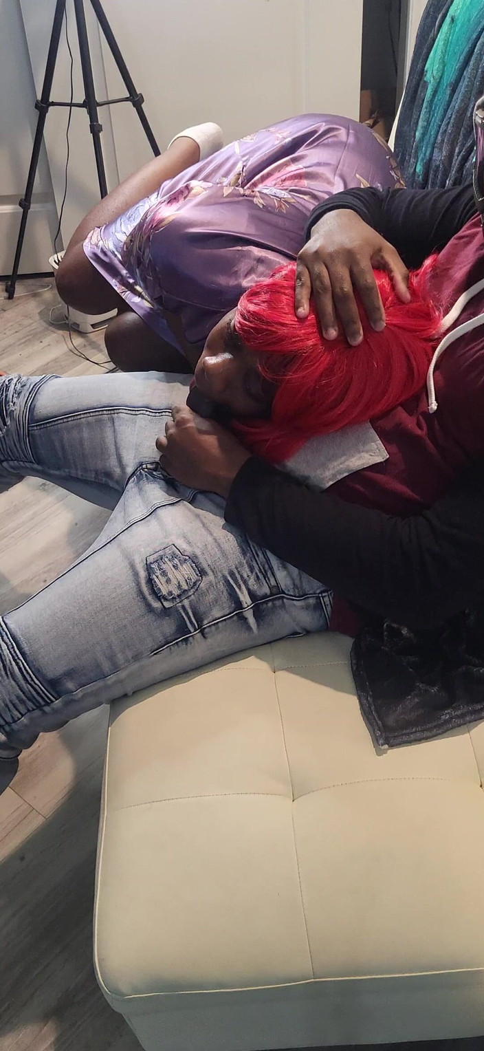 Wondahead21: Đĩ tóc đỏ đụ cổ họng trên đi văng Đà! Chỉ dành cho người...