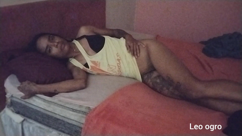 LeoOgro: I Went Into My Stepdaughter's Room and Ate Her Ass
