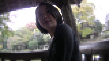 Asian Mature Climax: かわいいアジアのブルネットでインタビューで車