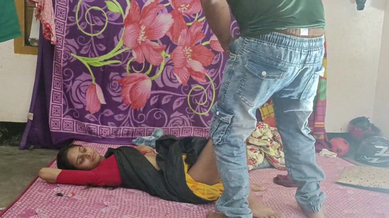 Easypron: 印度热辣女孩做爱