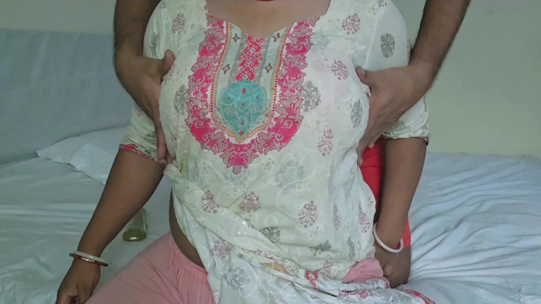 sweetpriya01: Stepmammi Ko Message Karke Unka Dard Kam Kia, Stepmummi Muh...