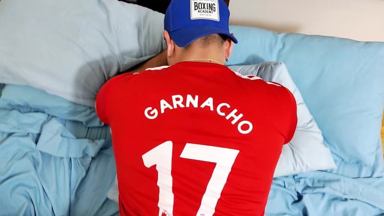 Julian Shul: Culo a bolle! Siamo tornati dal campo con il mio...