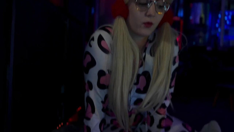 Shawna Panofka: Late Night Step Daddy Creampie Time