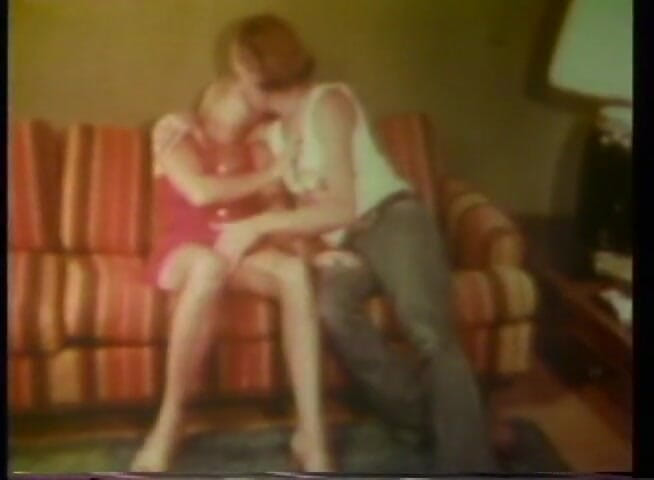 Vintage Usa: Pasangan vintage seksi ngentot memek... Crot di mulut