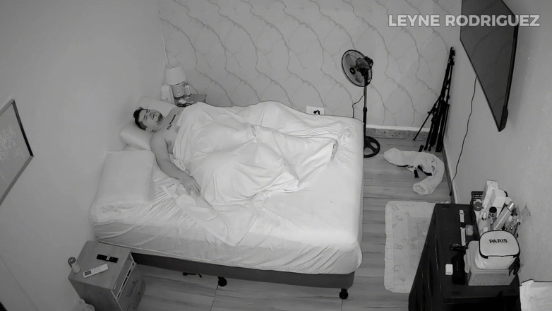 Leyne Rodriguez: Une belle-mère surprise devant la caméra avec son beau-fils, épisode 5