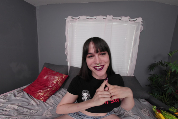 Honey Trans VR: Nyxi Leon's VR Anal Toy Tease and Cumshot