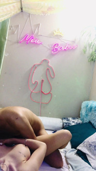 Singaporean Girl Seduces Her Lover