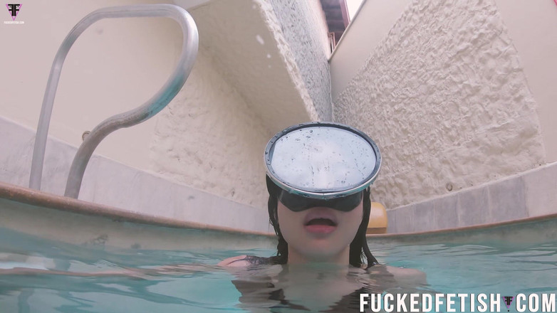 Fucked fetish: HD roztomilá mořská víla pod vodou s bazénem Fins masturbační...