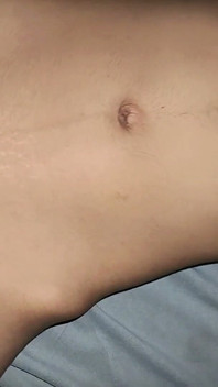 Pequeña Hermanastra Chupó Y Folló Mi Polla Hasta Que Me Corrí Dentro De Su Apretado Y Jugoso Coño Mojado