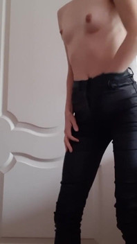 Skinny Girl Masturbates in Leather Pants