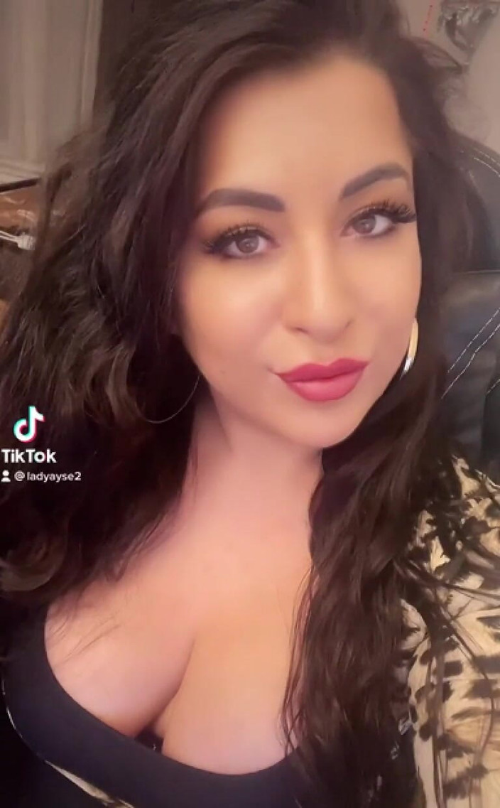 LadyAyse5: Frohes neues jahr, meine einzigen fans