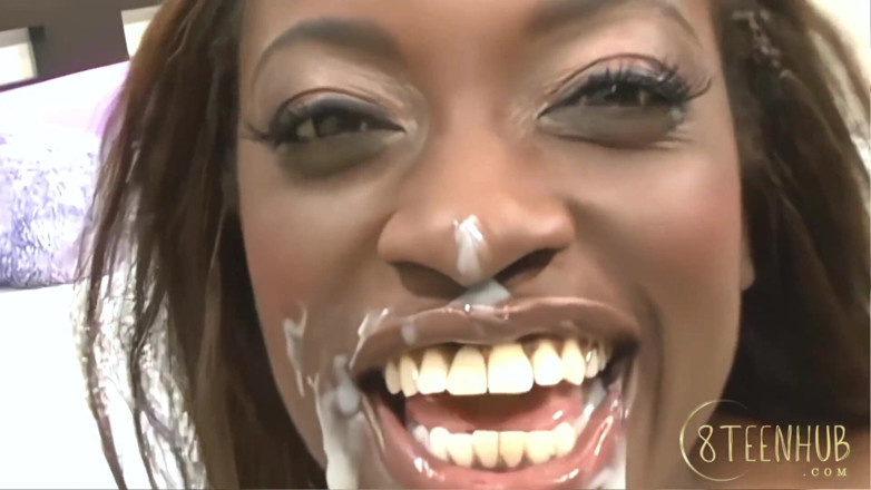 8TeenHub: 8teenhub - Monique Has a Tiny Black Adventure