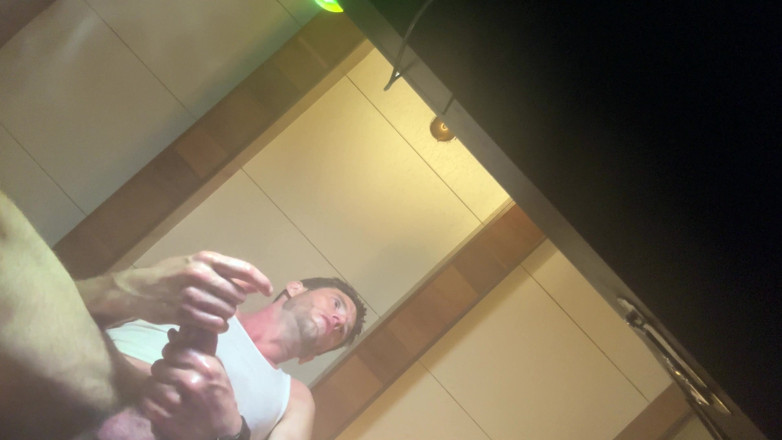 Savage confidence: Clear View up at My Two Handed Jerk Motion