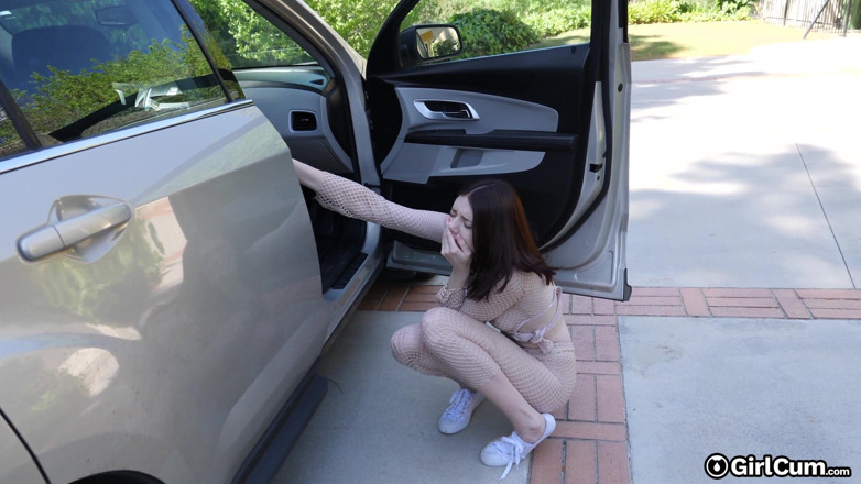 GIRLCUM: Picknick Höhepunkt - 5 orgasmen