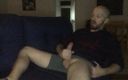 BB Ragnar: La ragazza mi ha sorpreso a masturbarmi sul divano - poi...