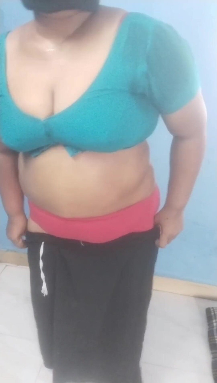 Tamil lesbian: Anni i ja gorący seks