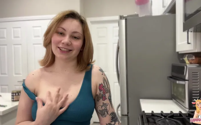 Lenna Lux: Stepmommys Favor