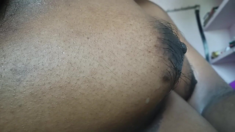 Fapidontmind: Piept foarte frumos sau B