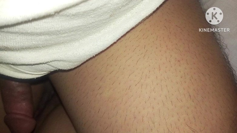 Lubnawife: Vợ Ấn Độ vú to tự nhiên