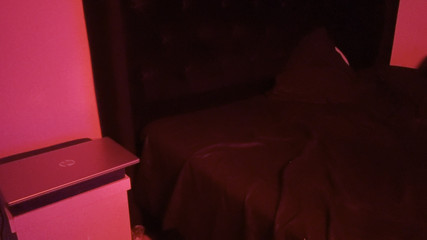 EMY_AND_JONH: Dia Fikir Tiada Siapa Di Rumah Dan Menunggang Di Atas