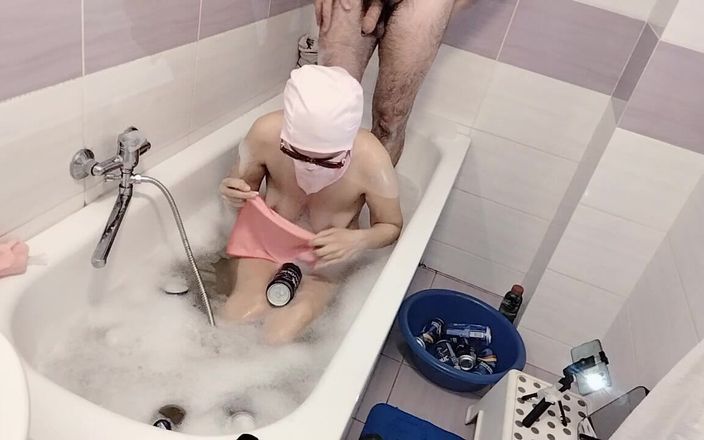 Amateur_MS: 목욕하는 아마추어 커플, 털이 무성한 보지의 아내, 큰 엉덩이, 거유.