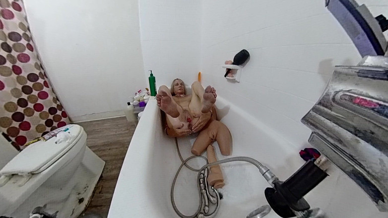 Lizzy Yum: Lizzy Yum SD JUILLET 2025, dilatement du bain, amateur, solo n° 53
