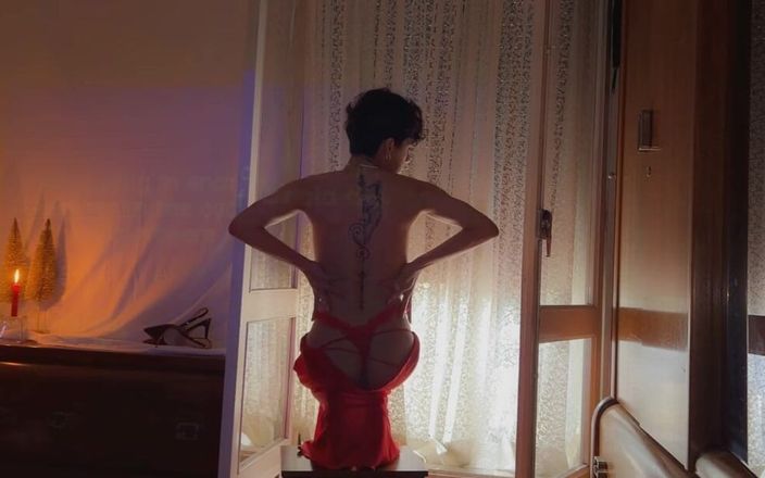 Artesensual: Кинематография для взрослых: красное платье, каблуки, музыка, наушники и самый лучший бум всех времен