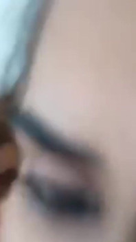 Pacarku lagi asik nyepong kontol