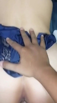 L’ami de mon mari la jette et veut vendre la culotte de Yaya