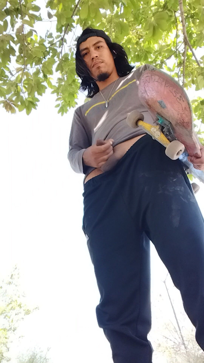 AlexAlejandro13: 公园里的普通一天