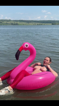 Yes, I’m Really Floating Around in Leggings