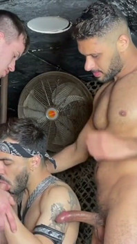 Real Spanish Straight Accept to Fuck Gay Spanisgh Boy Raw in Backroom