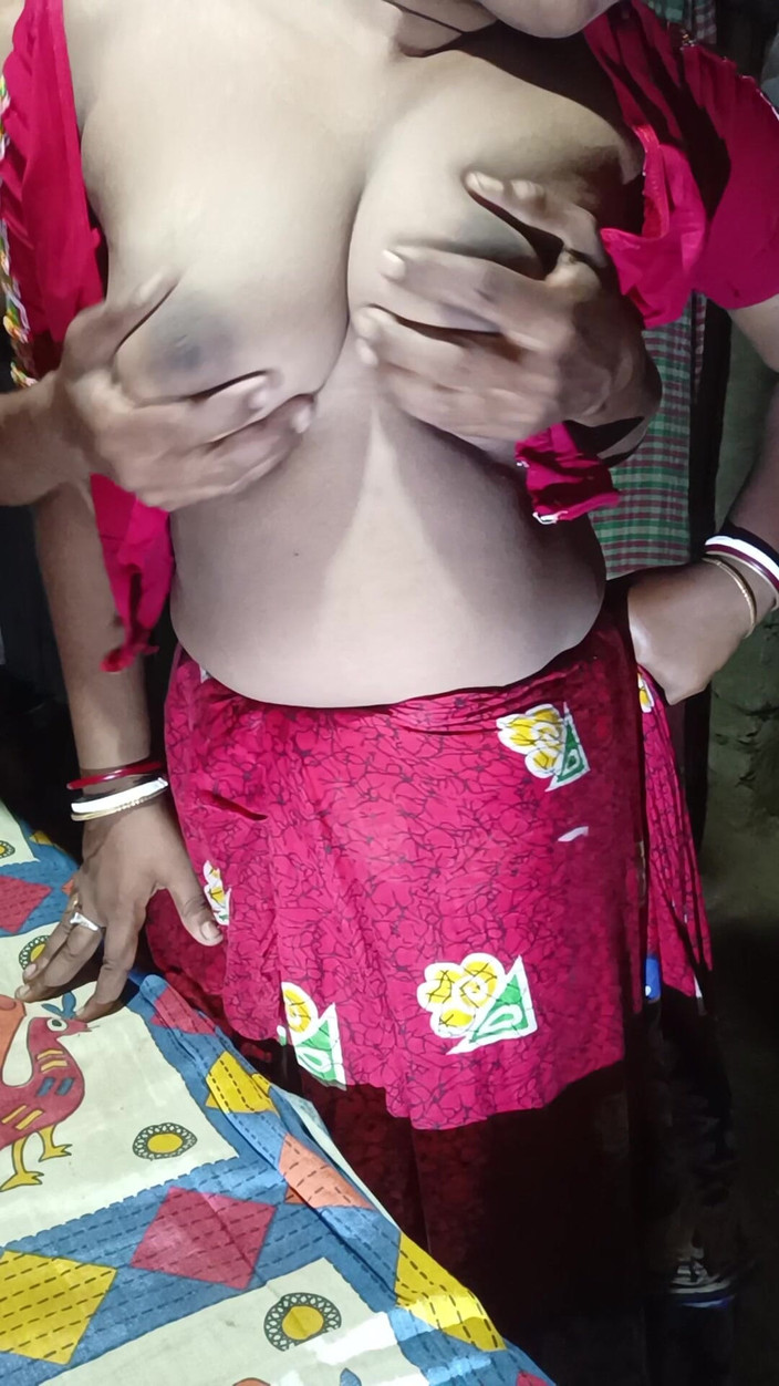 Monika Bhabhi: Indian Couple Gats Horny