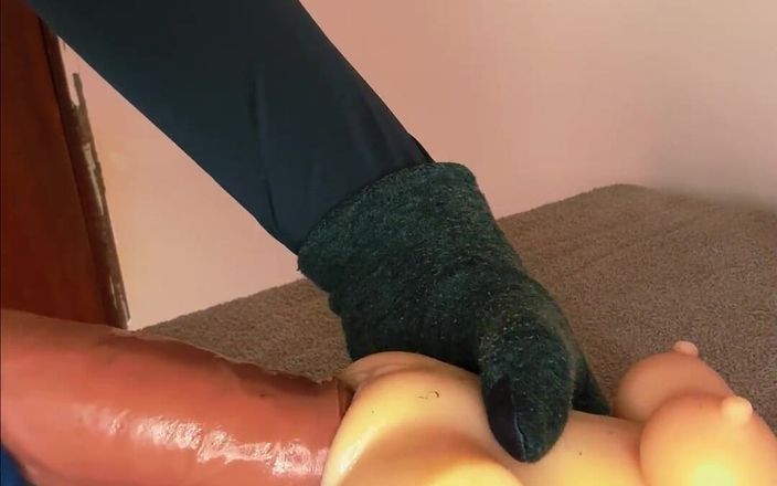 Greedy truck: アニメが好きなオタクはセックスをしたことがなく、初めてコップ一杯の精液を満たしました