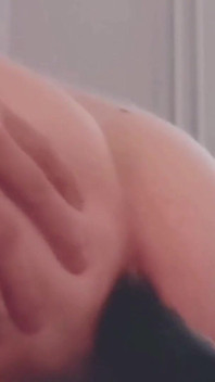 Máy làm tình qua đường lỗ hậu - đít siêu đau