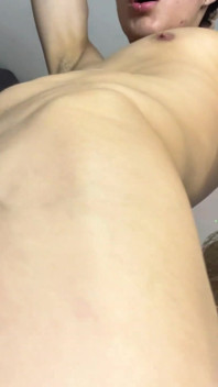 The Skinny Guy Who Broke the Internet