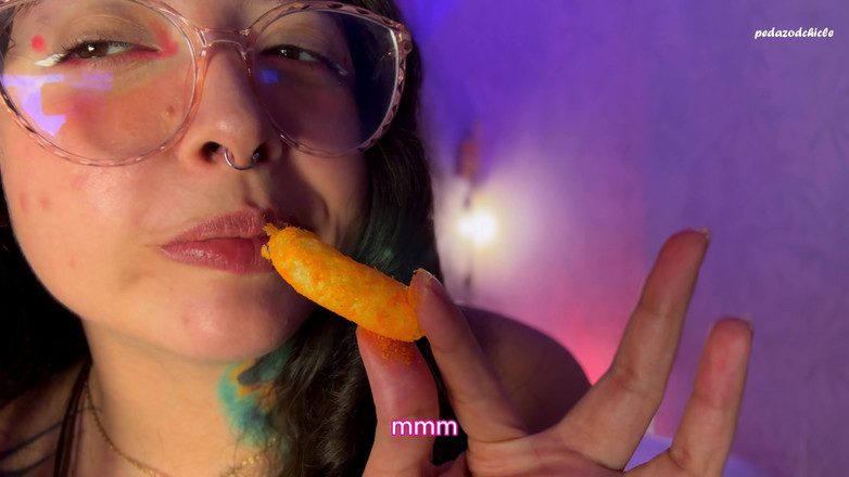 Pedazodchicle: Gantess pojďme vidět jeho žvýkané jídlo a burps