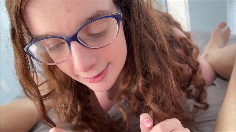 Alex Adams: 处女继妹需要性建议 - marina vaylor - family therapy