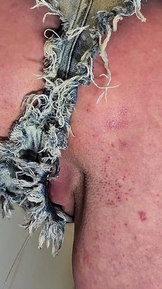 Thumbnail of Desperate Pee in My Jeans Shorts Next He Pee on My Ass