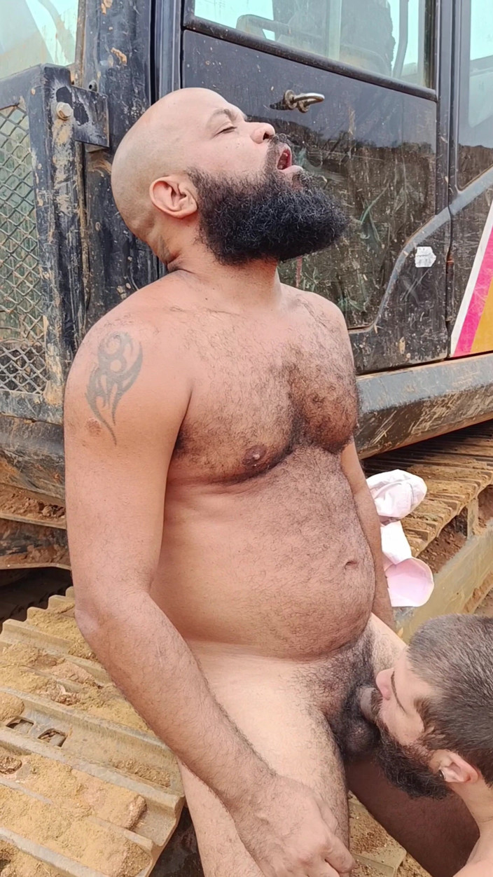 Tio Barbudo: Bearded Uncle Being Fucked by Zé Agroboy in Passio in...