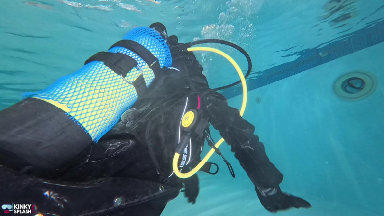 UKCuteGirl Lucy Lauren: Underwater Domination in Full Scuba Gear