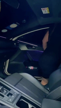 Gece yarısı araba buluşması - naylon çorap, gırtlağına kadar alma ve korunmasız sikiş