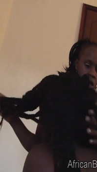 Africké bbw lesbičky jedí kundičku v domácí sex tape!